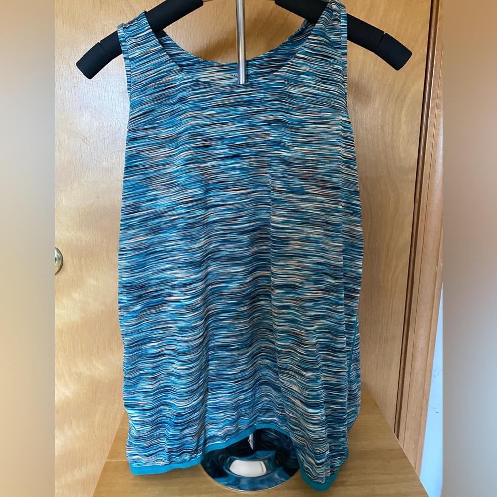 Tek Gear Women’s racerback tank top -Large